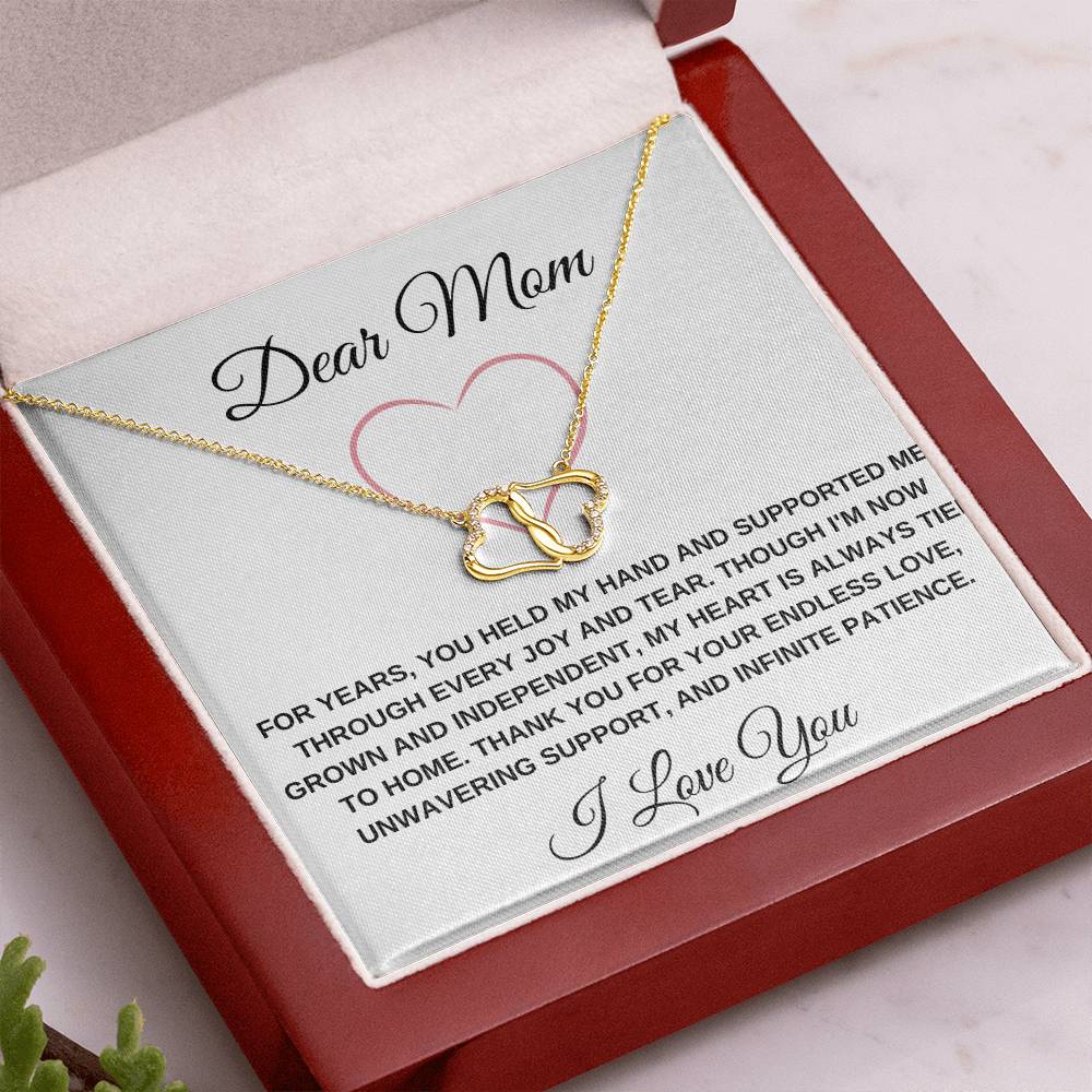 WHITE DEAR MOM I LOVE YOU NECKLACE